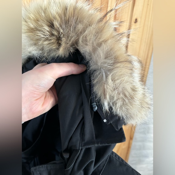 Canada Goose Jacket - Picture 7 of 11